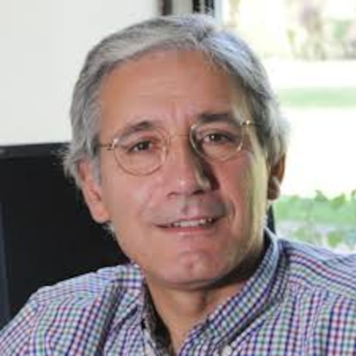 Mauricio Olavarría