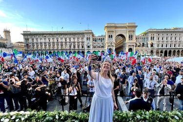 Giorgia Meloni: “En Hermanos de Italia no hay lugar para la nostalgia ni el extremismo”