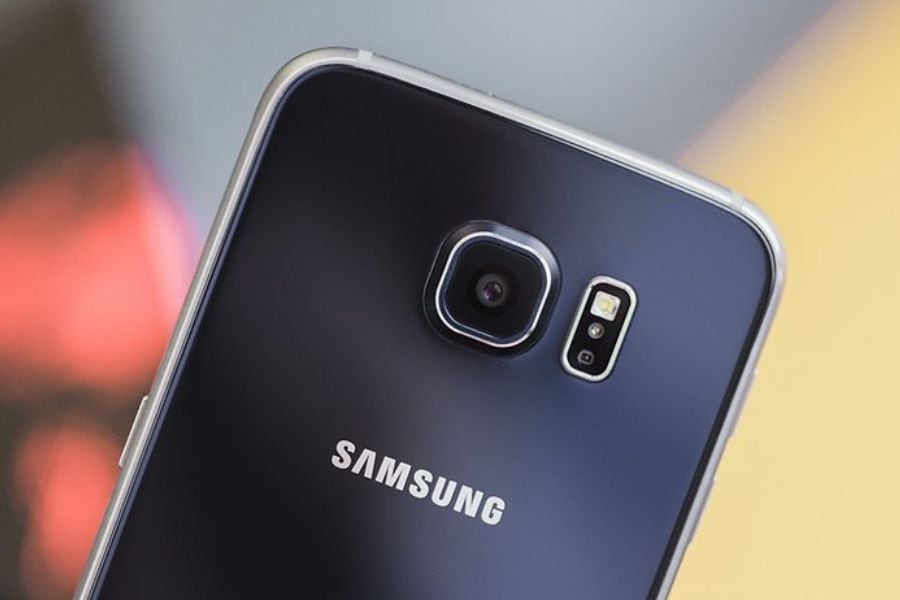 La protegida presencia del anillo inteligente de Samsung en Barcelona - La  Tercera