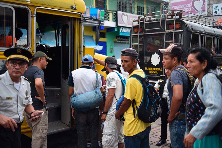 Honduran-migrants-2