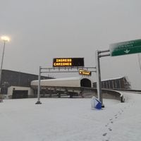 Paso fronterizo Los Libertadores se mantiene cerrado por fuertes nevadas 