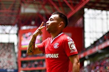 Con gol de Jean Meneses, Toluca vence a Xolos en duelo de chilenos