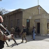 9 muertos y 30 heridos en ataque suicida en iglesia metodista en Pakistán