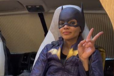 La actriz de Batgirl filtró un par de videos de la cancelada película que incluyen al villano interpretado por Brendan Fraser