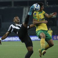 Botafogo iguala en Brasil con Defensa y Justicia y deja la serie abierta