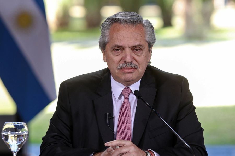 Presidente Alberto Fernández aborda el proceso constituyente: “Es un  momento único e irrepetible en su historia (...) Están a punto de dar a luz  otro Chile” - La Tercera