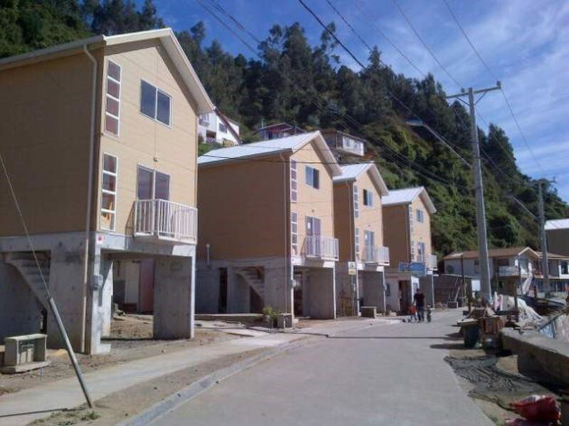 Viviendas con palafitos en Talcahuano.