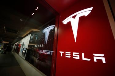 Tesla cambia a química de baterías más barata probada en China