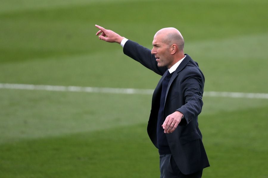 Zinedine Zidane dejó de ser el técnico del Real Madrid tras quedar en el segundo lugar de LaLiga.