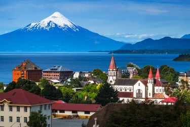 El turismo de Chile sale a flote este verano: sube la ocupación hotelera, mejora el ingreso de turistas y el empleo del sector