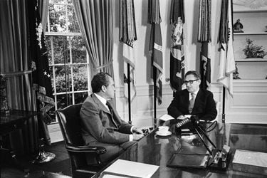 Columna de Peter Kornbluh: A 100 años del nacimiento de Kissinger, sus razones para el derrocamiento de Allende