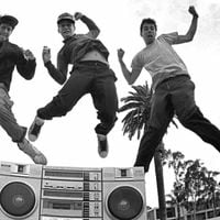 Una canción de Los Ángeles Negros sampleada por Beastie Boys