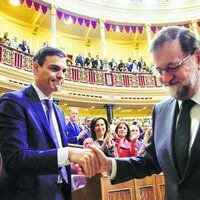 Rajoy deja el gobierno de España con desempleo en menor nivel en más de 9 años