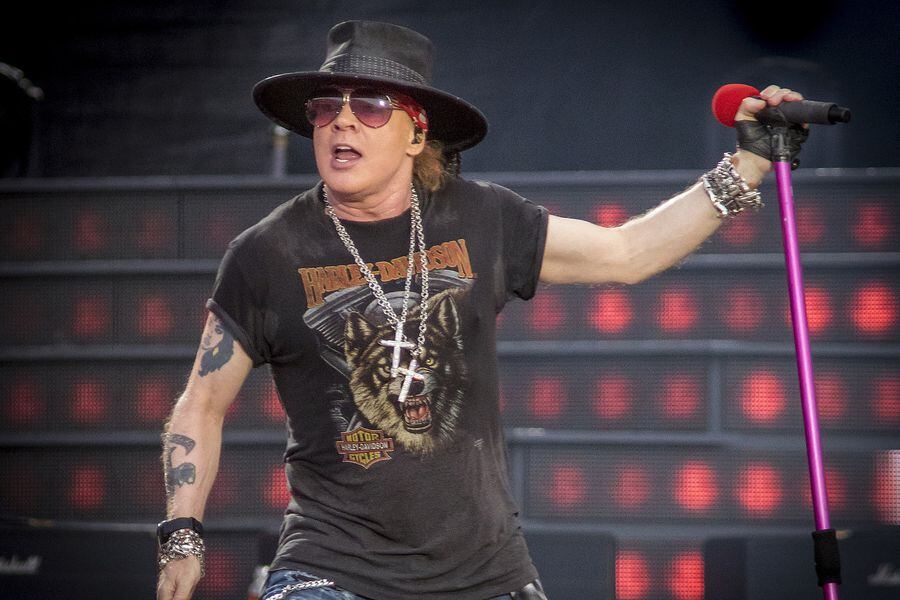El choque del secretario del Tesoro de EEUU con Axl Rose en Twitter se