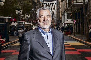 Alejandro Guillier: "Si la oposición no se pone de acuerdo luego, vamos a perder las próximas elecciones"