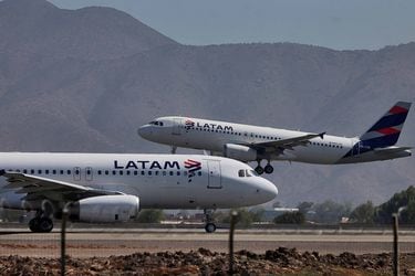 Evacuan aeropuerto de Iquique por falso aviso de bomba: pasajero fue detenido