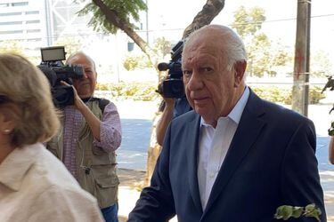 Expresidente Ricardo Lagos llega a homenajear al fallecido abogado de DD.HH. José Zalaquett