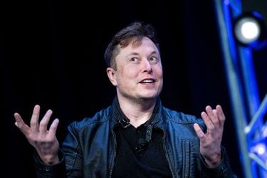 Elon Musk suspendió temporalmente su adquisición de Twitter 