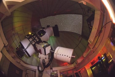 Supernovas con inteligencia artificial: Científicos chilenos utilizan telescopios de la Nasa para estudiar el universo