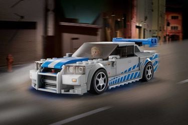 Lego lanzará el Nissan GT-R R34 de Rápidos y Furiosos 2