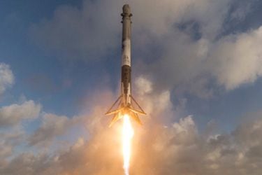 falcon-9-first-stage-landing
