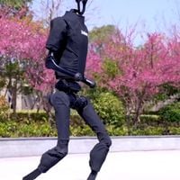 Robot humanoide chino rompe récord y se convierte en el más rápido del mundo