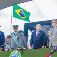 Conrado Hübner Mendes, académico brasileño: “La actitud de Lula ha sido siempre mantener a los militares felices y satisfechos para poder gobernar”
