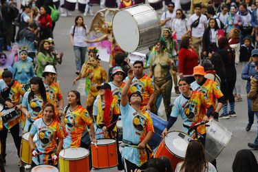 Regulan venta de alcohol y despliegan mayor seguridad: Carnaval de los Mil Tambores espera cerca de 30.000 personas durante el fin de semana