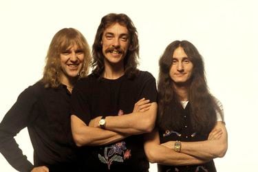 Photo of Neil PEART and RUSH and Alex LIFESON and Geddy LEE