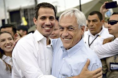 Sebastián-Piñera-se-reúne-con-Juan-(44744797)