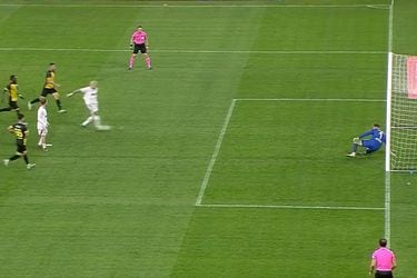 El insólito penal que falló Mauro Icardi en la Superliga turca