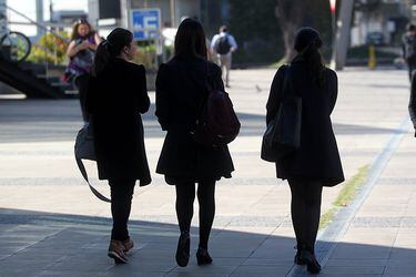 Las iniciativas de los estudios de abogados para atraer y retener a más mujeres