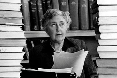 “Es un negocio” y “no tiene sentido”: reescriben los libros de Agatha Christie para adaptarlos a las “sensibilidades modernas”