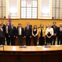 Grupo transversal de diputados visita Parlamento croata para promover relaciones bilaterales 