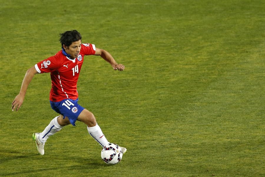 Matías Fernández entregará el trofeo de la Copa América La Tercera Matías Fernández entregará el trofeo de la Copa América La Tercera