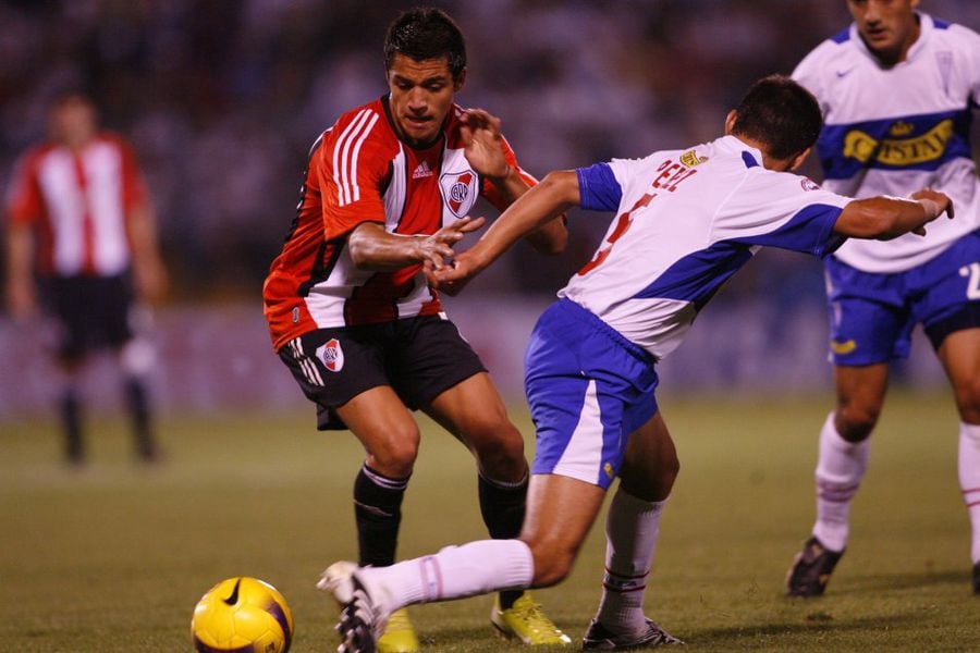 12 de marzo: Alexis Sánchez tuvo con River Plate una triunfal noche en San Carlos (2008) - La Tercera