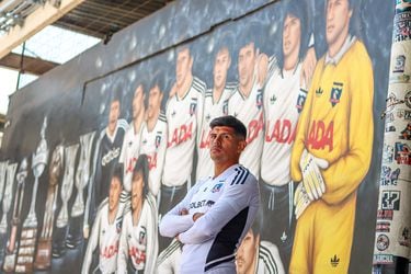 Esteban Pavez, el nuevo capitán de Colo Colo: “Hice cosas que me provocan vergüenza, porque nunca las hacía, ni en el barrio”