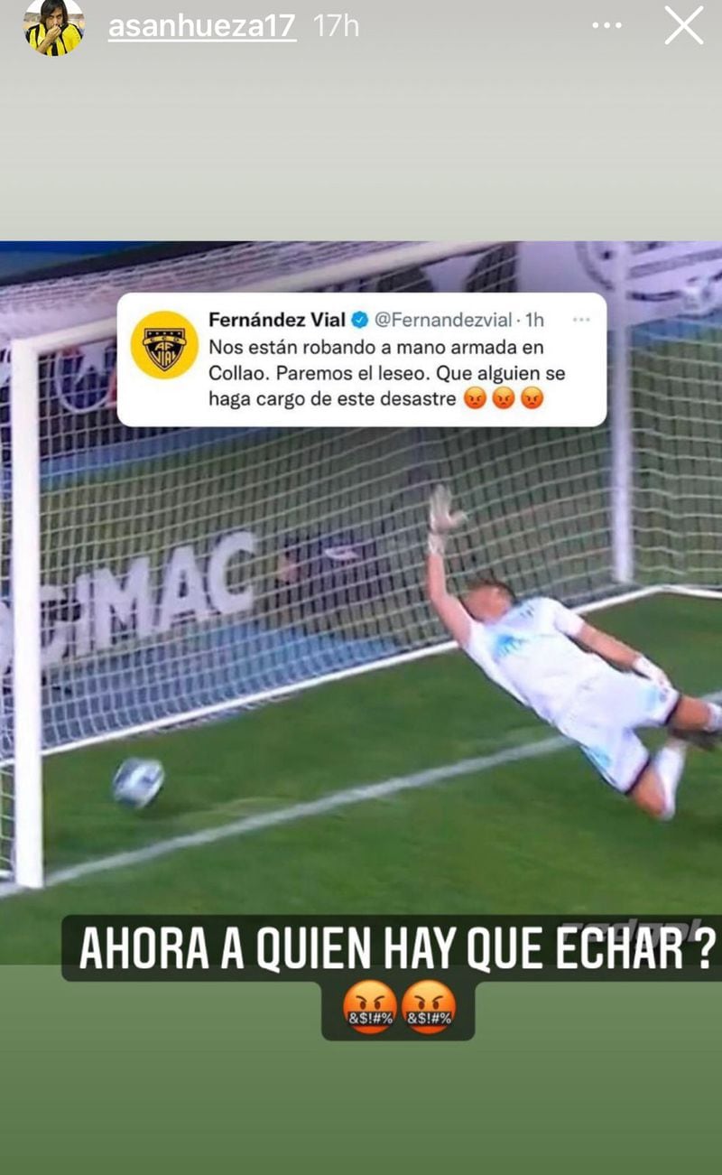 Arturo Sanhueza en su Instagram oficial reclamando por el gol no concedido.