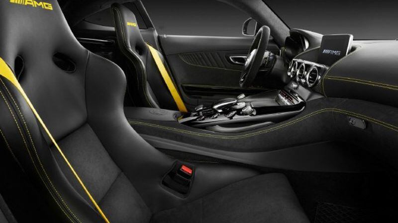 El Mercedes-Benz AMG GT arde desde el infierno - La Tercera