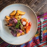 6 platos icónicos de la cocina peruana: desde los clásicos a los más exuberantes