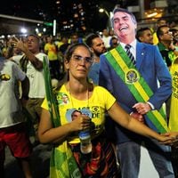 Bolsonaro pide anulación de votos de urnas electrónicas antiguas y su partido pone en duda triunfo de Lula 